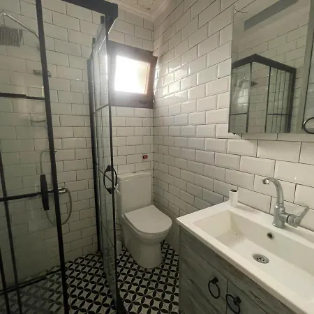 Furnished House For Rent In 오즈데르